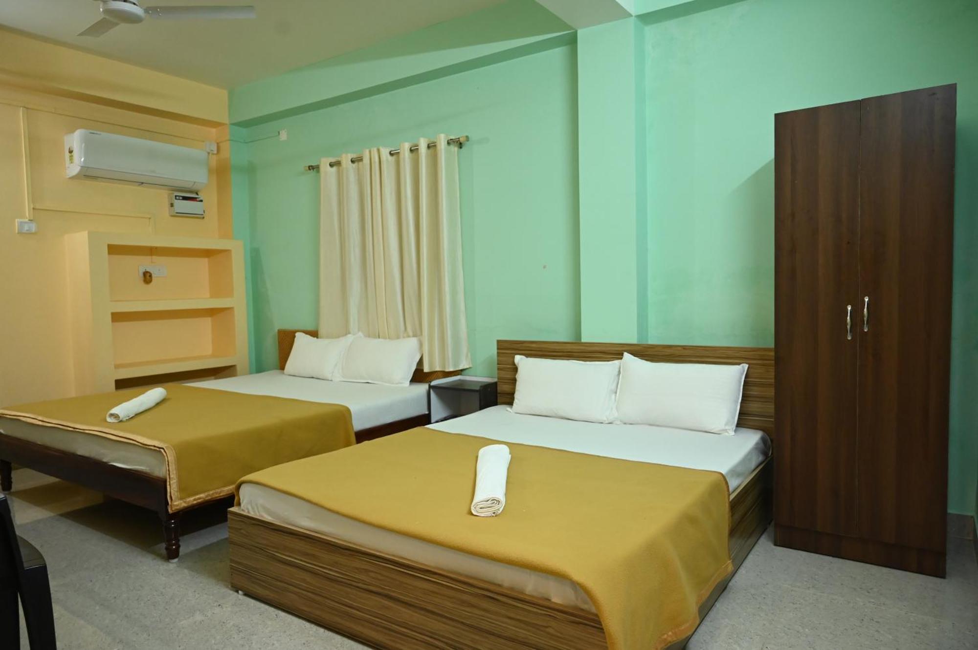 Ferienwohnung Royal Seaview Residency Port Blair Exterior foto