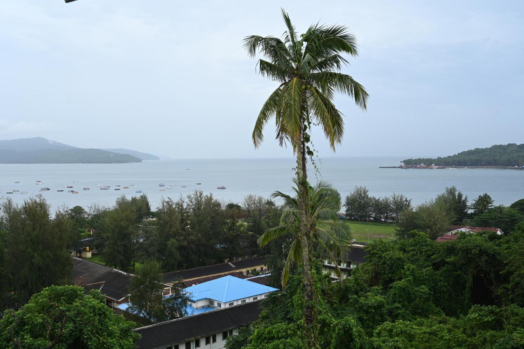 Ferienwohnung Royal Seaview Residency Port Blair Exterior foto