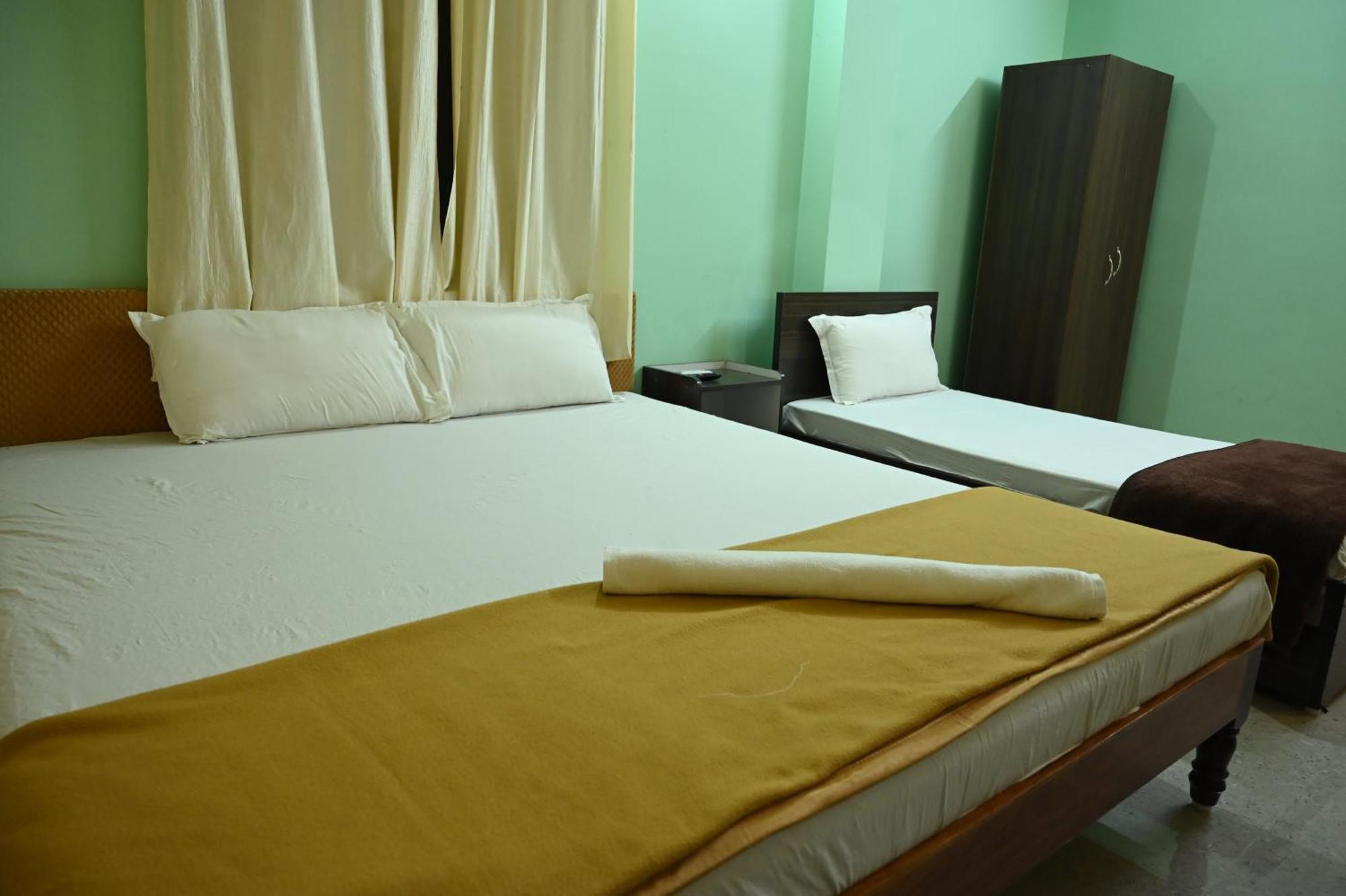 Ferienwohnung Royal Seaview Residency Port Blair Exterior foto